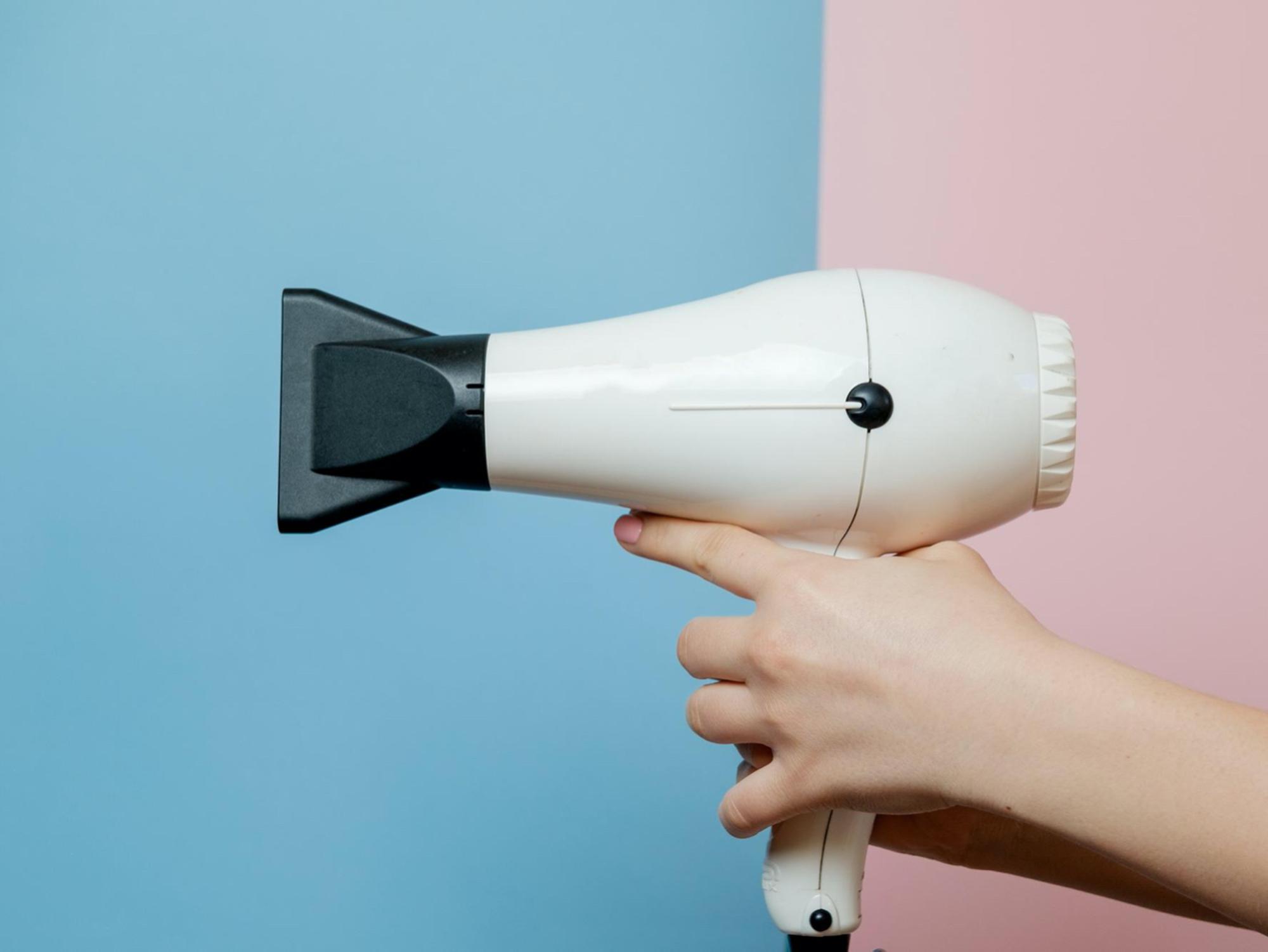 洗頭後使用風筒吹頭的注意事項，教你正確使用風筒吹頭的安全指南