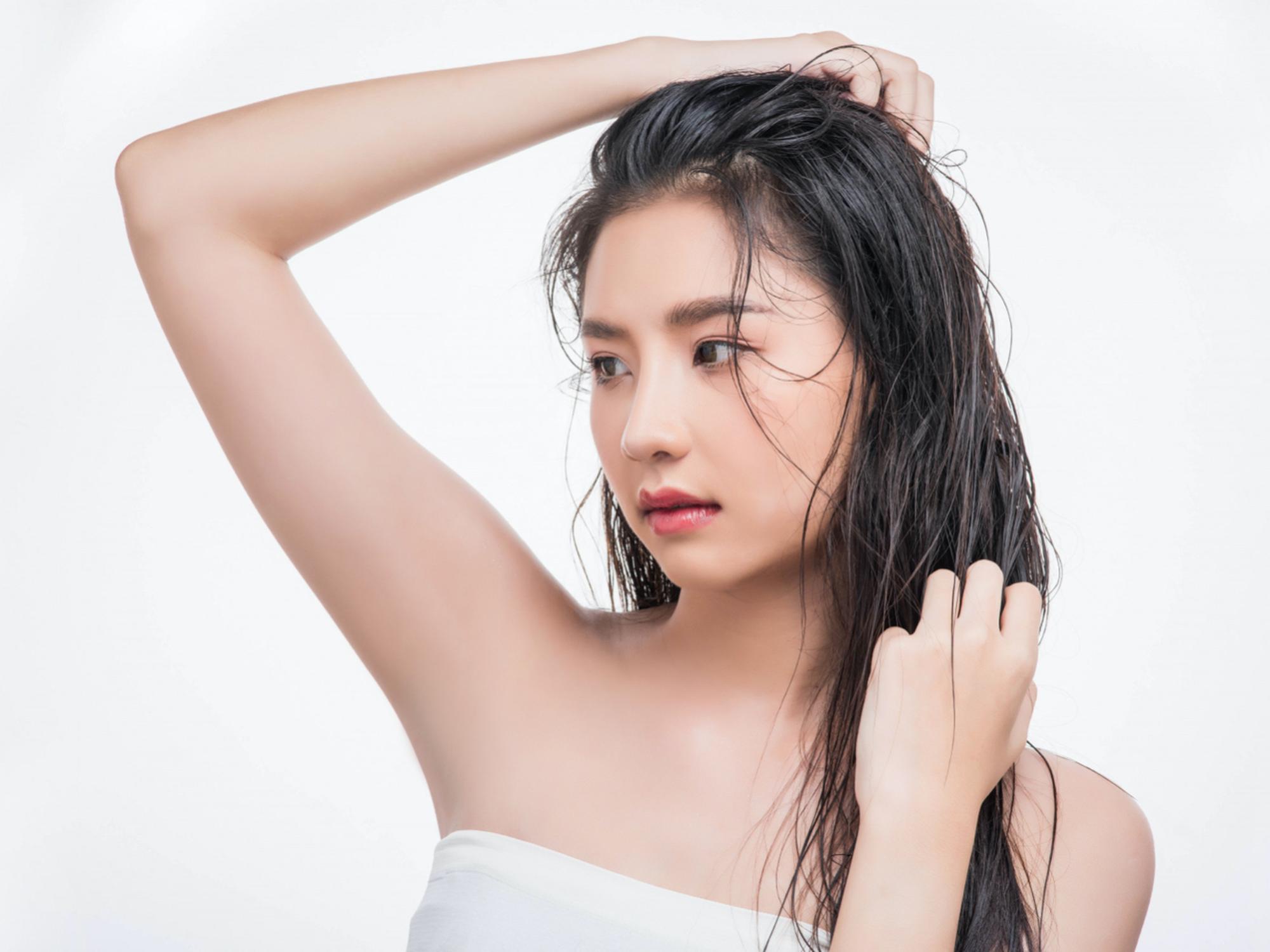 夏季護髮全攻略：控制頭油過多，讓頭髮更健康！